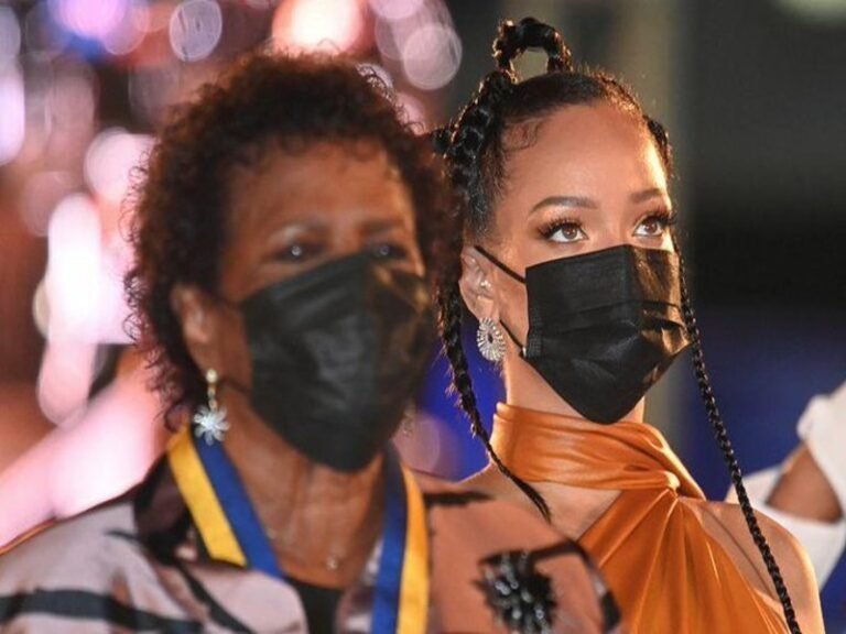 Barbados declara a Rihanna “heroína nacional”