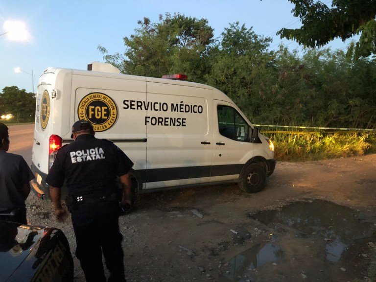 Hallan  cráneo humano dentro de una maleta en el Periférico de Mérida