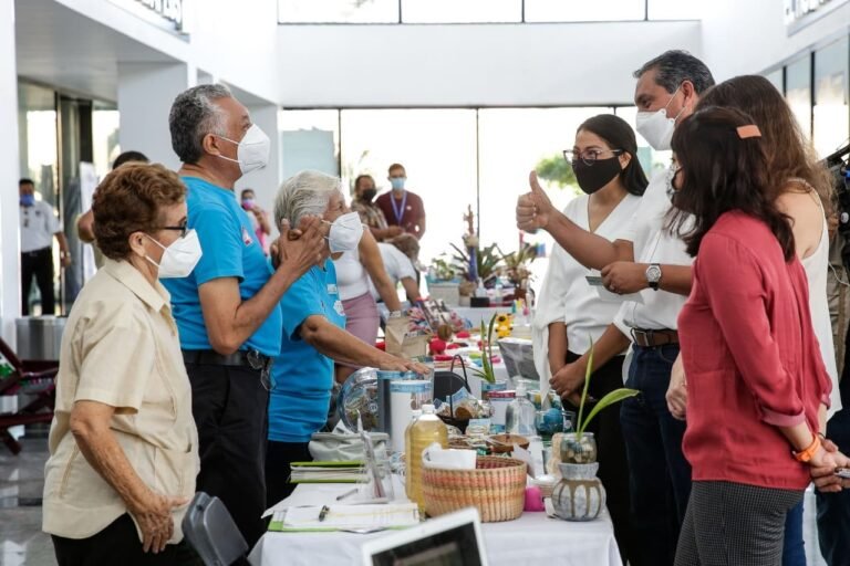 Inauguran la primera edición de “Mercadito con Causa” en apoyo de los grupos vulnerables