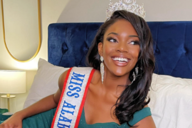 Zoe Sozo Bethel, Miss Alabama, muere tras fatal accidente
