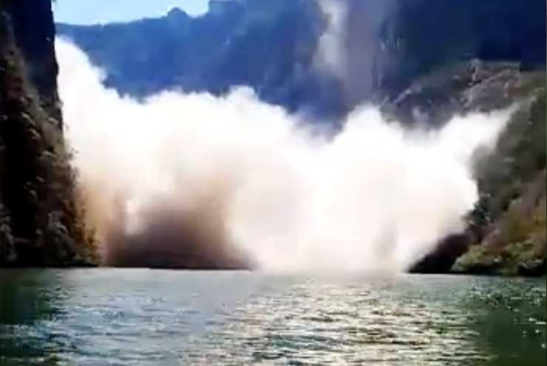 Descartan riesgo tras derrumbe en Cañón del Sumidero