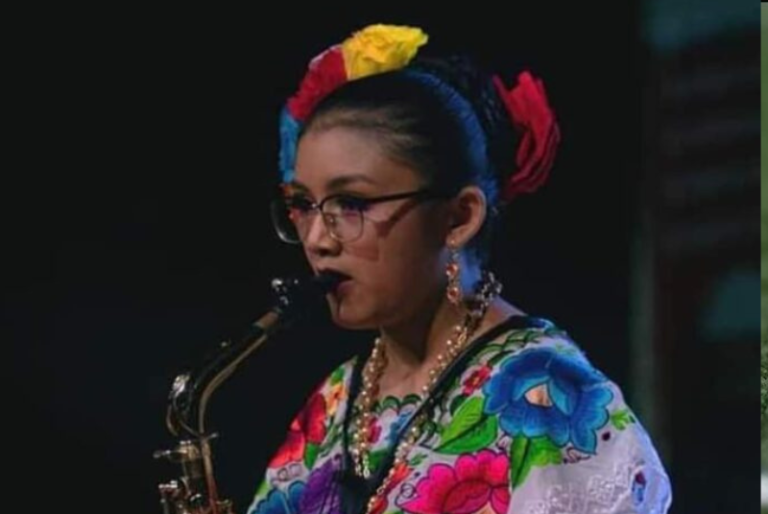 Katya Lovesax, el sax que enamora desde Tizimín