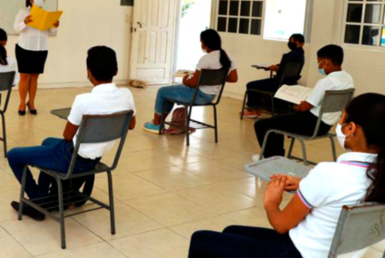 SEQ emite nuevas consideraciones económicas para el ciclo escolar 2022-2023