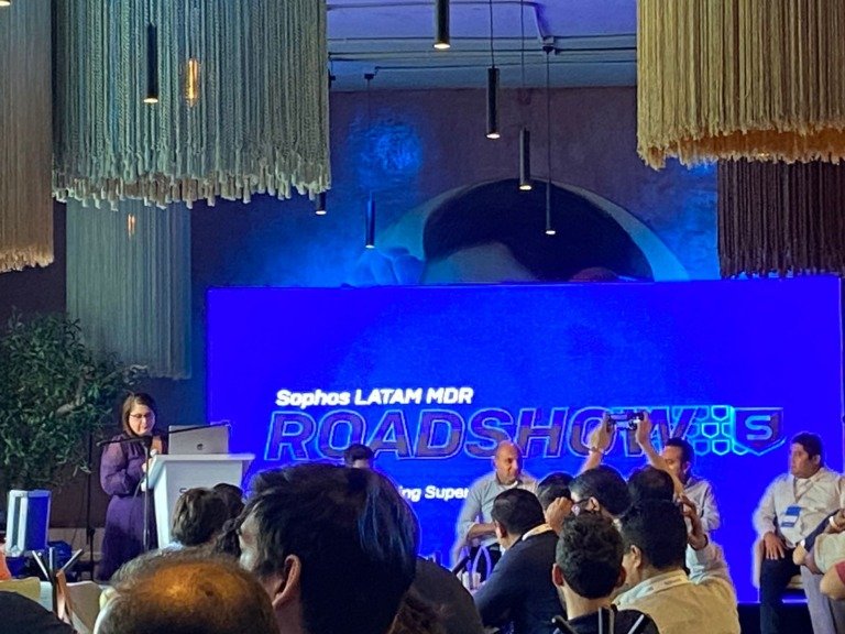 Ciberseguridad en el Sophos Partner Roadshow 2023 en Mérida por Hals Intelligence