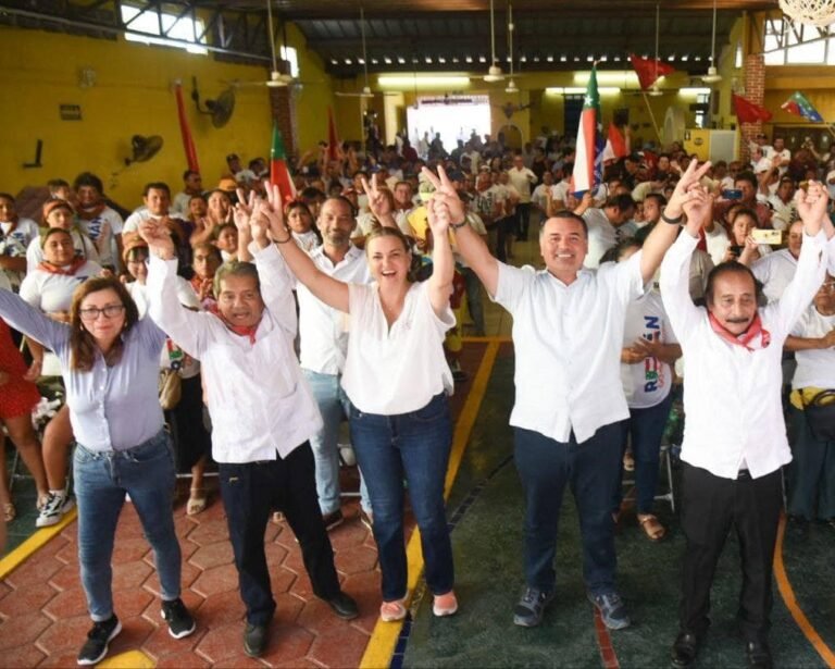 La izquierda con Renán Barrera: respaldo del Partido Socialista del Sureste