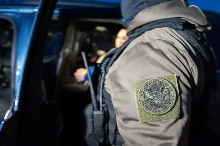 ¿Qué es el ICE y cómo están cambiando sus prioridades bajo la administración de Trump?