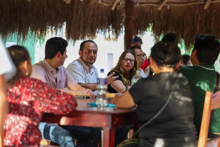 Continúa el cierre de Chichén Itzá; fracasan negociaciones entre artesanos y autoridades