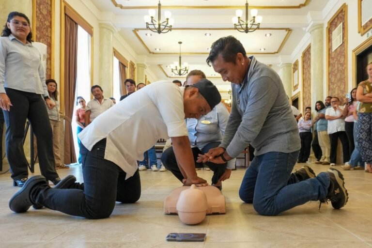 Impulsan profesionalización del turismo en Yucatán con capacitación gratuita en primeros auxilios